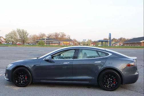 2019 Tesla Model S Performance