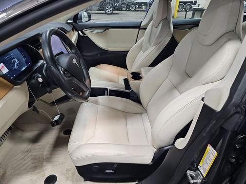 2019 Tesla Model S Performance