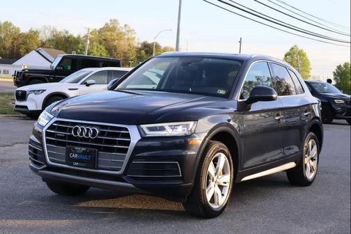 2018 Audi Q5 2.0T Premium Plus