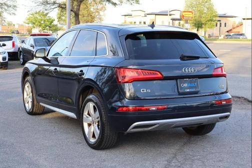 2018 Audi Q5 2.0T Premium Plus