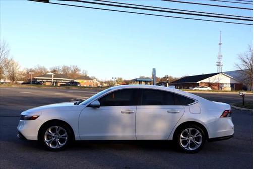 2023 Honda Accord LX 1.5T