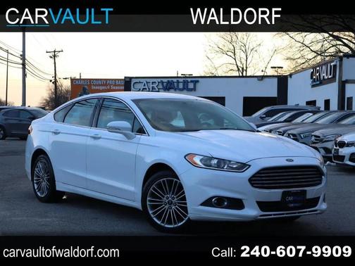 2014 Ford Fusion SE