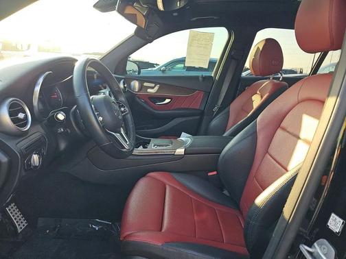 2020 Mercedes-Benz GLC 300 4MATIC