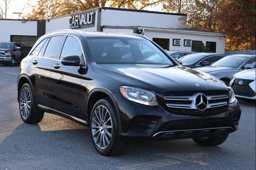 2016 Mercedes-Benz GLC 300 Base