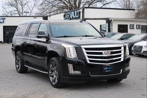2018 Cadillac Escalade ESV Premium Luxury