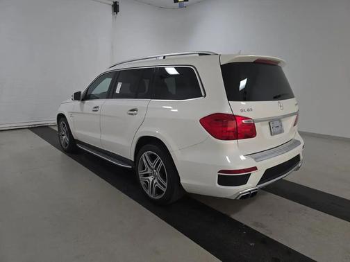 WHITE 2014 Mercedes-Benz GL-Class GL 63 AMG
