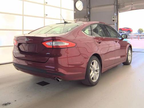 Ruby Red Metallic Tinted Clearcoat 2016 Ford Fusion SE