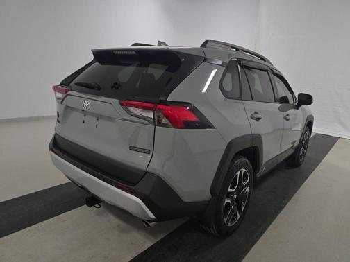 2019 Toyota RAV4 Adventure