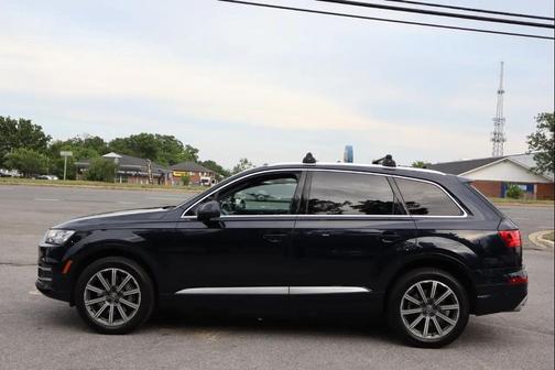 BLACK 2017 Audi Q7 3.0T Prestige