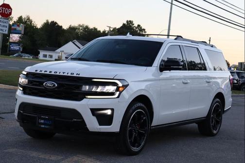 2022 Ford Expedition Max Limited