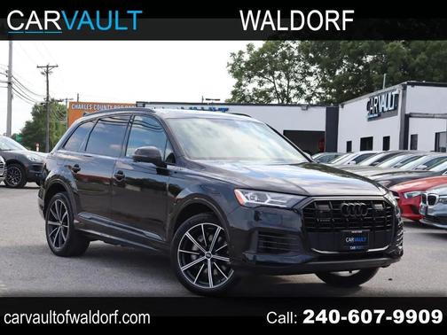 Orca Black Metallic 2021 Audi Q7 55 Premium Plus