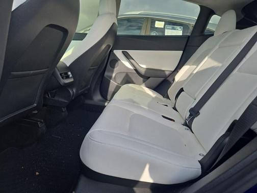 2020 Tesla Model Y Performance Dual Motor All-Wheel Drive