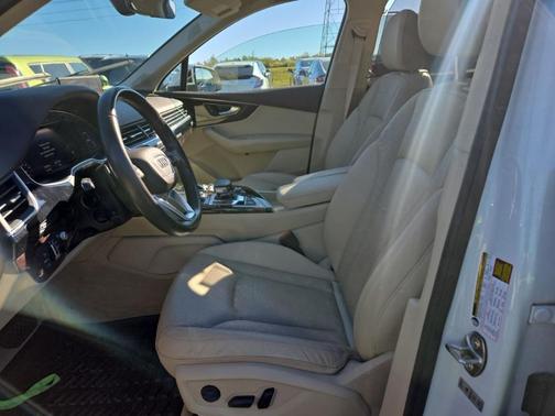 2017 Audi Q7 3.0T Prestige
