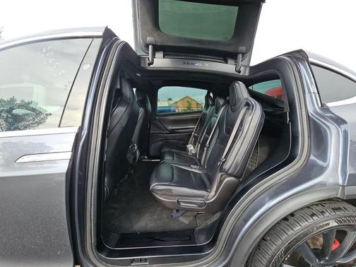 2017 Tesla Model X P100D