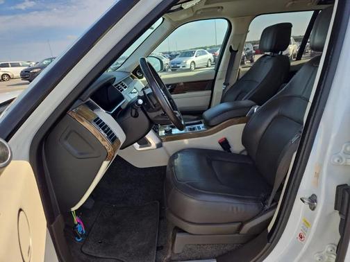 WHITE 2018 Land Rover Range Rover 3.0L Supercharged HSE