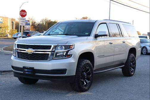 2016 Chevrolet Suburban LT