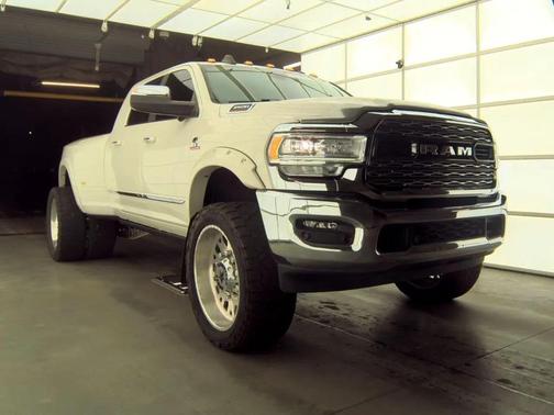2020 RAM 3500 Limited Mega Cab 4x4 6'4' Box
