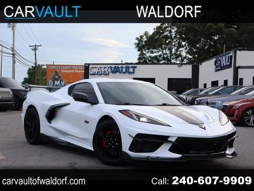 Arctic White 2021 Chevrolet Corvette Stingray w/3LT