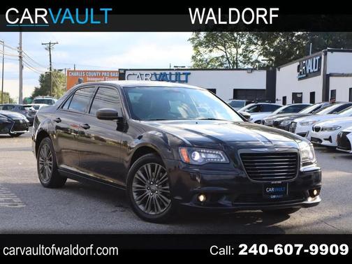 2014 Chrysler 300C John Varvatos Luxury