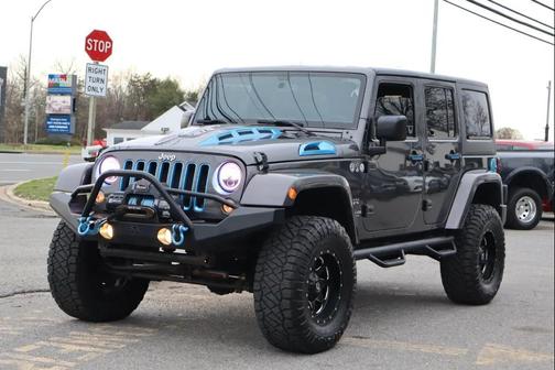 2017 Jeep Wrangler Unlimited Sahara