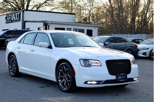 2015 Chrysler 300 S