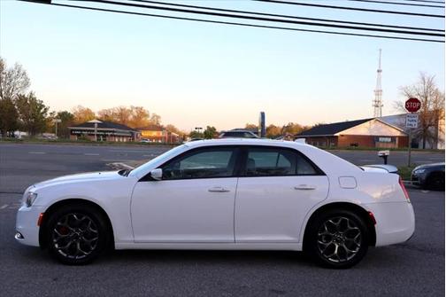 2015 Chrysler 300 S