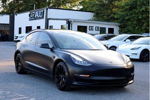 2022 Tesla Model 3 Long Range