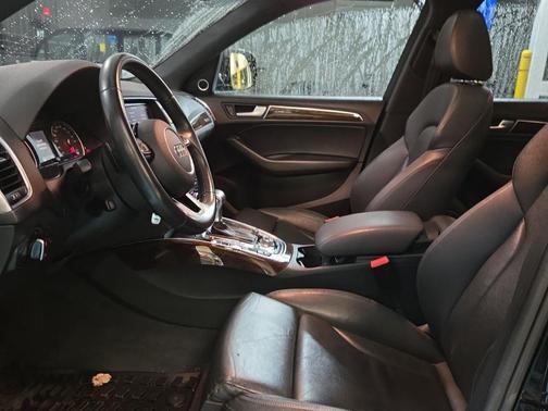 2016 Audi Q5 2.0T Premium Plus