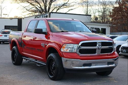 2019 RAM 1500 SLT
