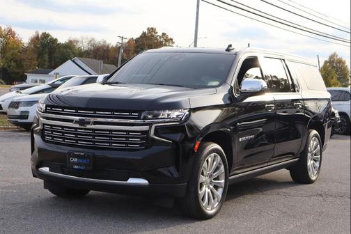 2023 Chevrolet Suburban Premier