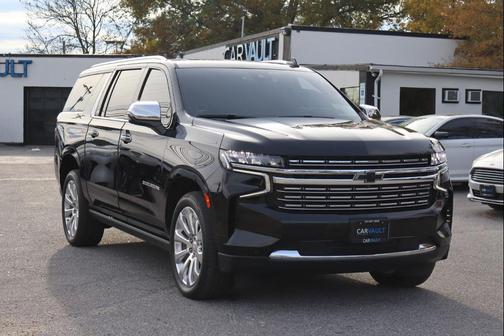 2023 Chevrolet Suburban Premier