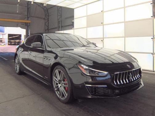 2018 Maserati Ghibli S GranLusso