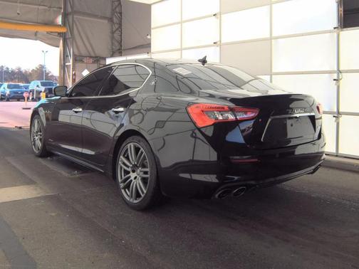 2018 Maserati Ghibli S GranLusso