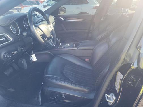 2018 Maserati Ghibli S GranLusso