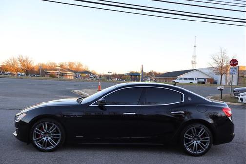 2018 Maserati Ghibli S GranLusso