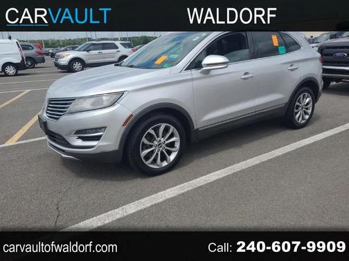 Ingot Silver Metallic 2016 Lincoln MKC Select