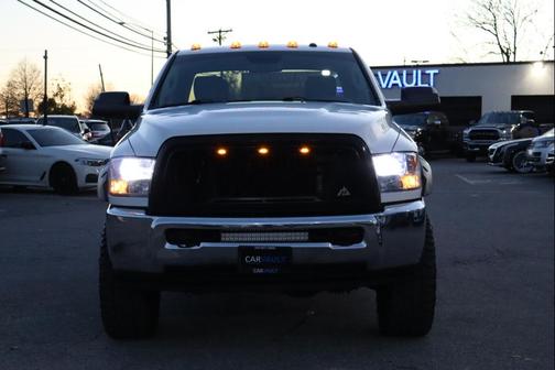 2016 RAM 2500 4WD Crew Cab Tradesman