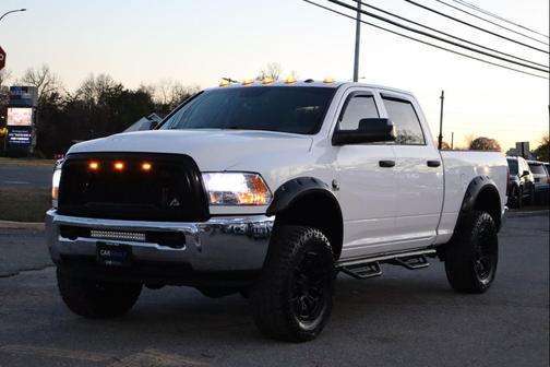 2016 RAM 2500 4WD Crew Cab Tradesman