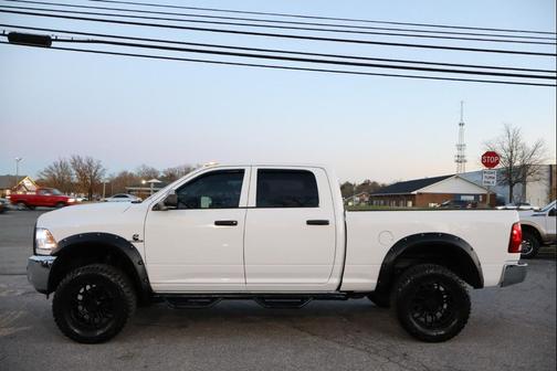 2016 RAM 2500 4WD Crew Cab Tradesman