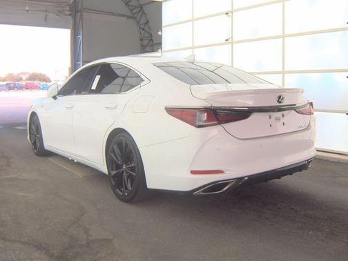 2022 Lexus ES 350 F Sport