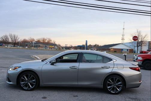 2019 Lexus ES 350 F Sport