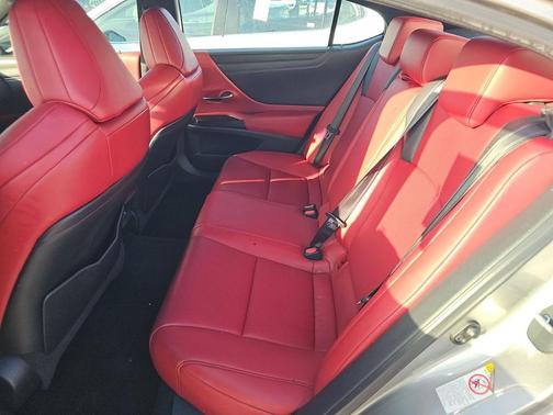 2019 Lexus ES 350 F Sport