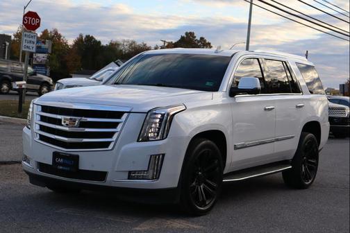 2016 Cadillac Escalade Premium