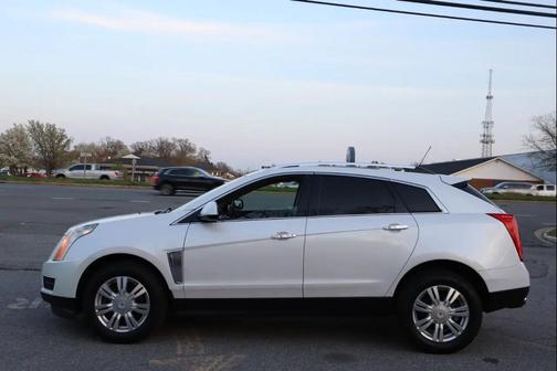 Platinum Ice Tricoat 2016 Cadillac SRX Luxury Collection