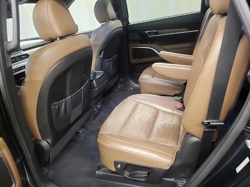 Ebony Black 2021 Kia Telluride SX