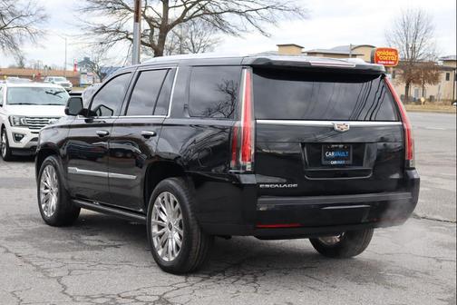 2015 Cadillac Escalade Premium