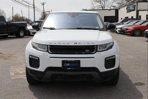 WHITE 2018 Land Rover Range Rover Evoque SE