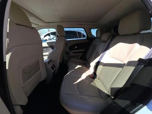 2018 Land Rover Range Rover Evoque SE