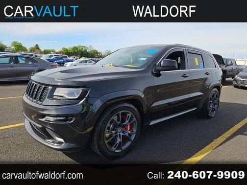 Brilliant Black Crystal Pearlcoat 2014 Jeep Grand Cherokee SRT