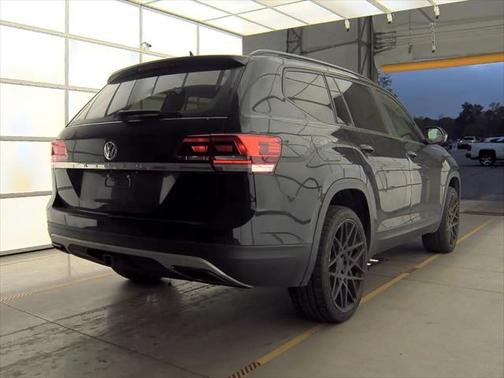 2019 Volkswagen Atlas 3.6L SE w/Technology
